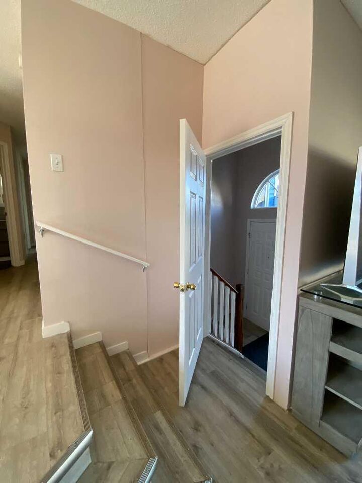 Property Photo:  91 Parkland Way E  AB T1R 0M6 