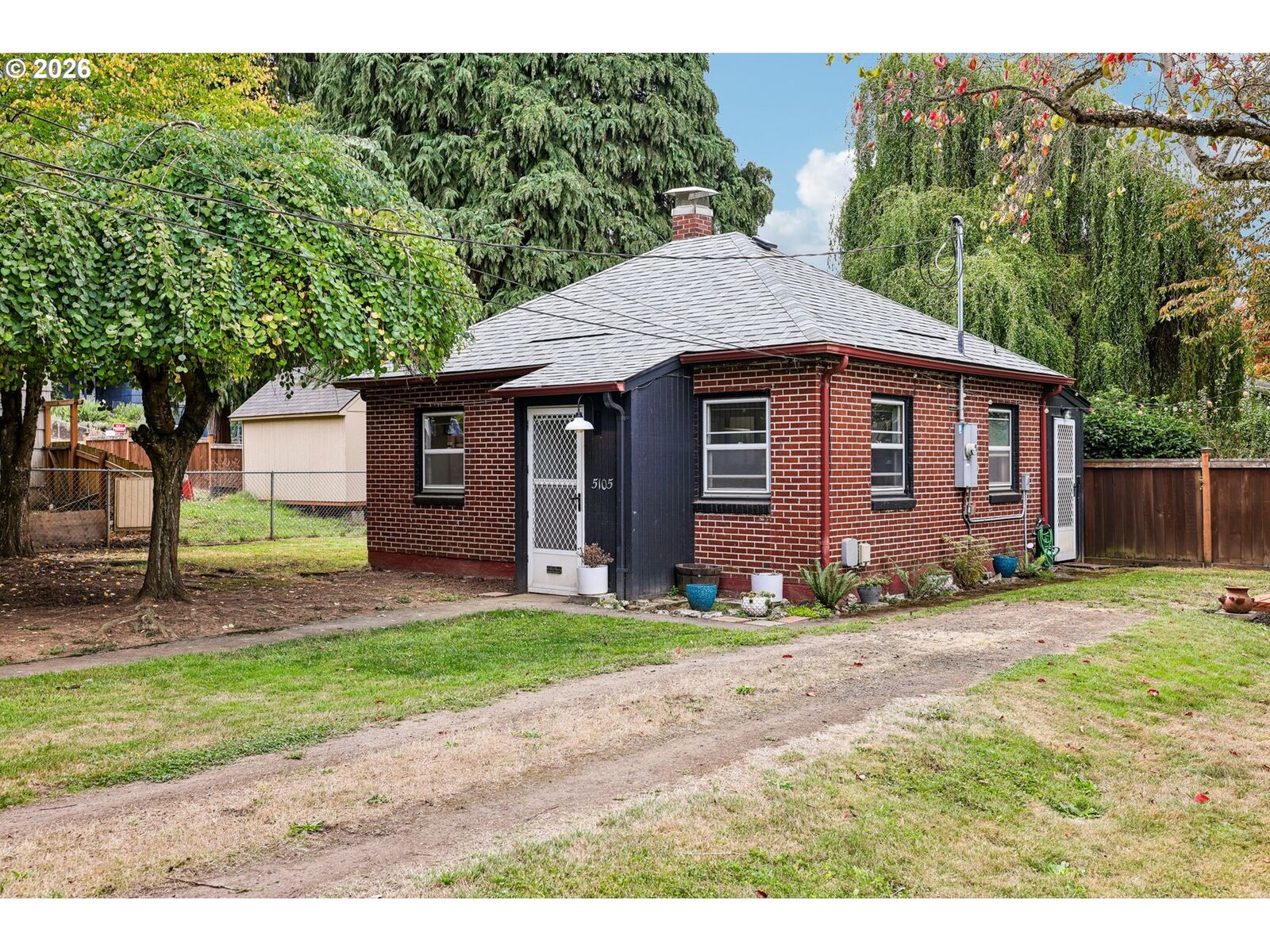 Property Photo: 5105 NE 91st Ave OR 97220