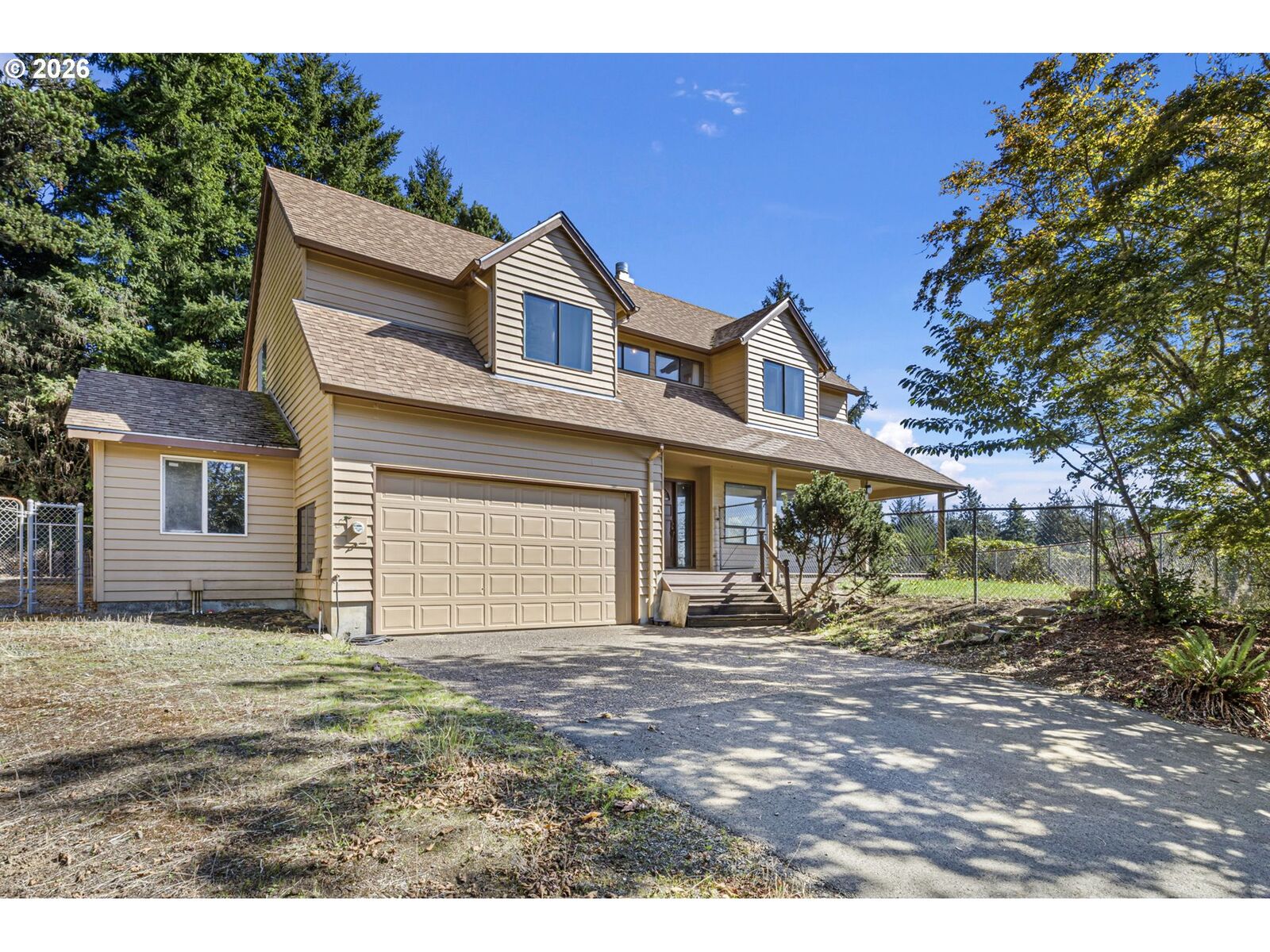 Property Photo:  128 SE Norman St  OR 97365 