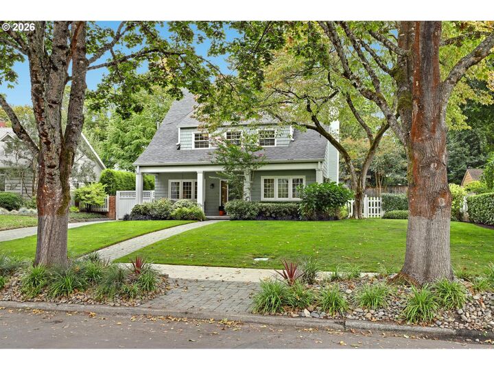 Property Photo:  7214 SE 34th Ave  OR 97202 