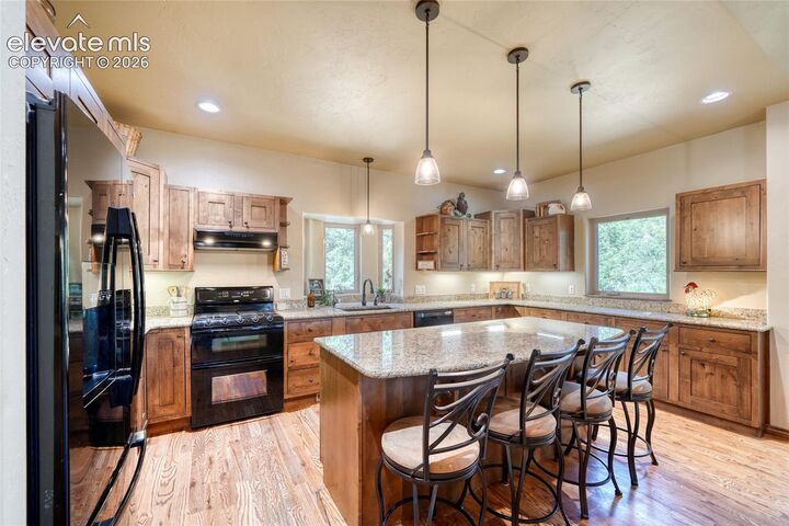 Property Photo:  990 Hamilton Creek Road  CO 81222 