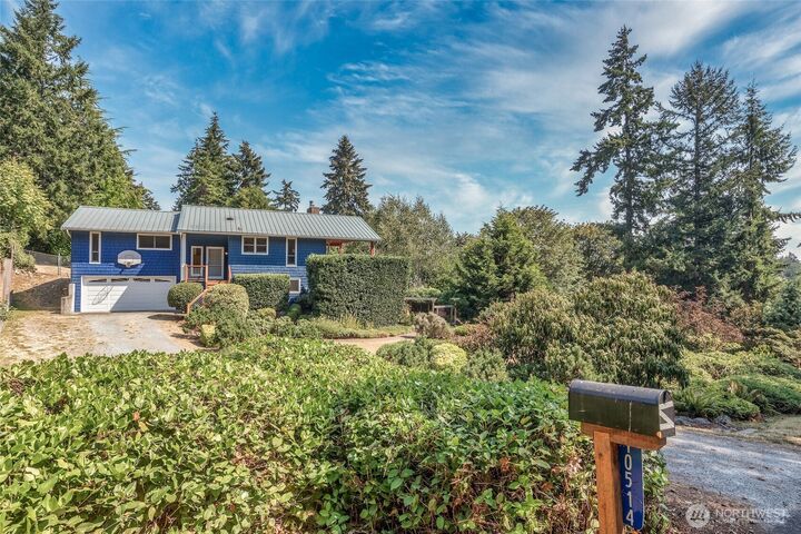 Property Photo: 10514 SW 110th Street WA 98070
