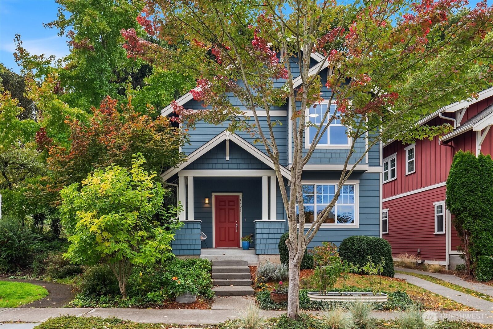 Property Photo: 4421 28th Avenue S WA 98108