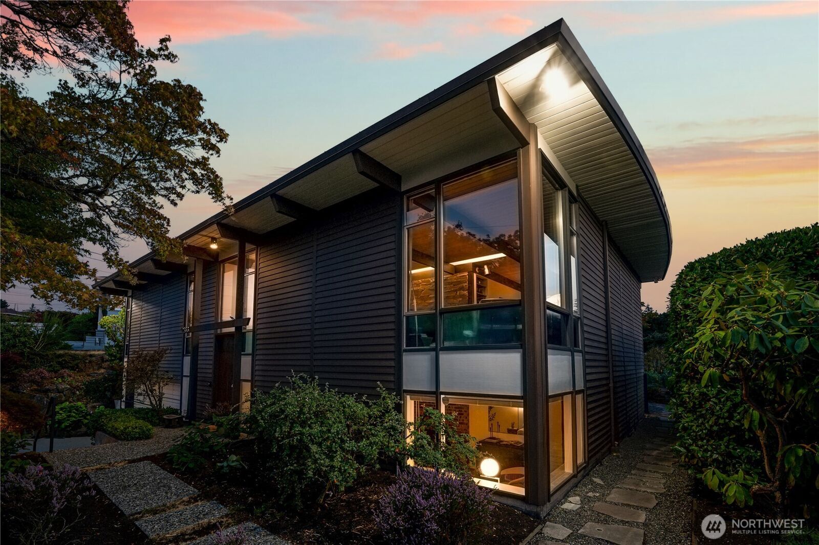 Property Photo: 2383 NW 89th Place WA 98117