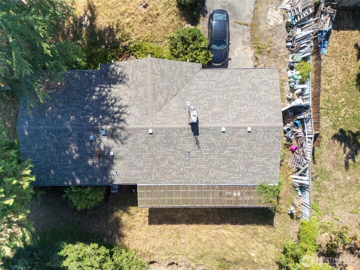 Property Photo: 12420 NE 87th Street WA 98072