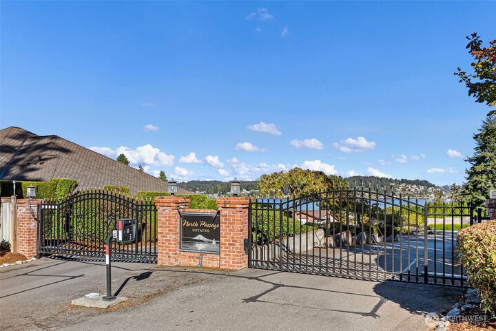 Property Photo: 642 9th Court WA 98333