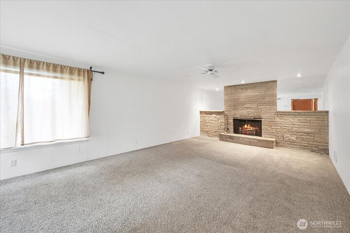 Property Photo:  13111  Ashworth Avenue N  WA 98133 