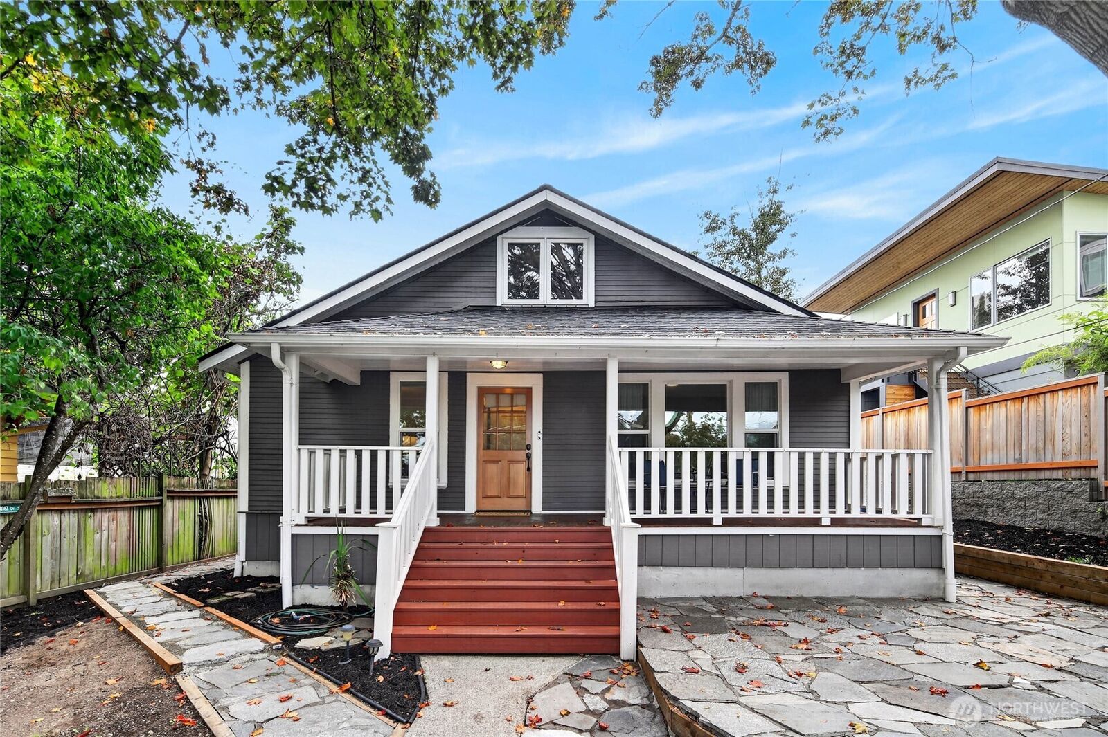 Property Photo:  2732 NE 54th Street  WA 98105 
