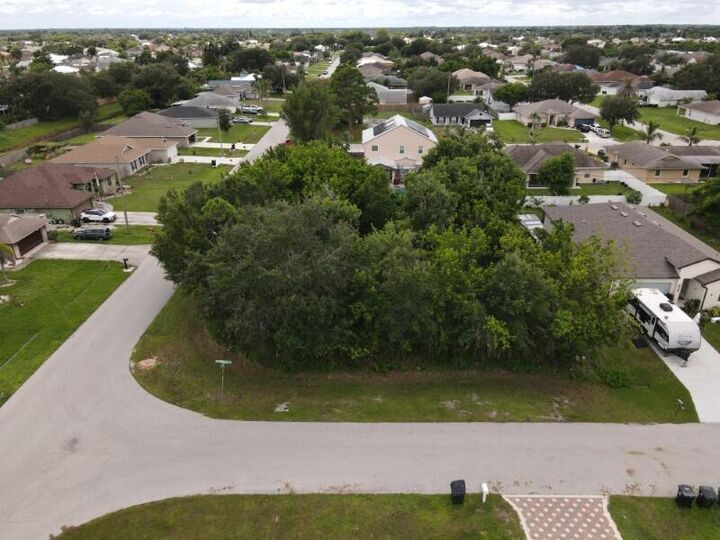 Property Photo: 3458 SW Voyager Street FL 34953