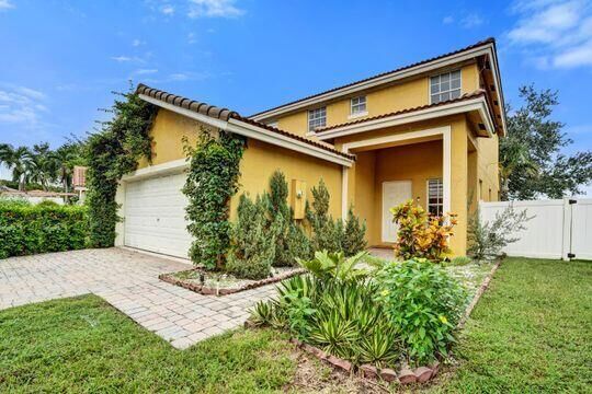 Property Photo: 3206 Turtle Cove FL 33411