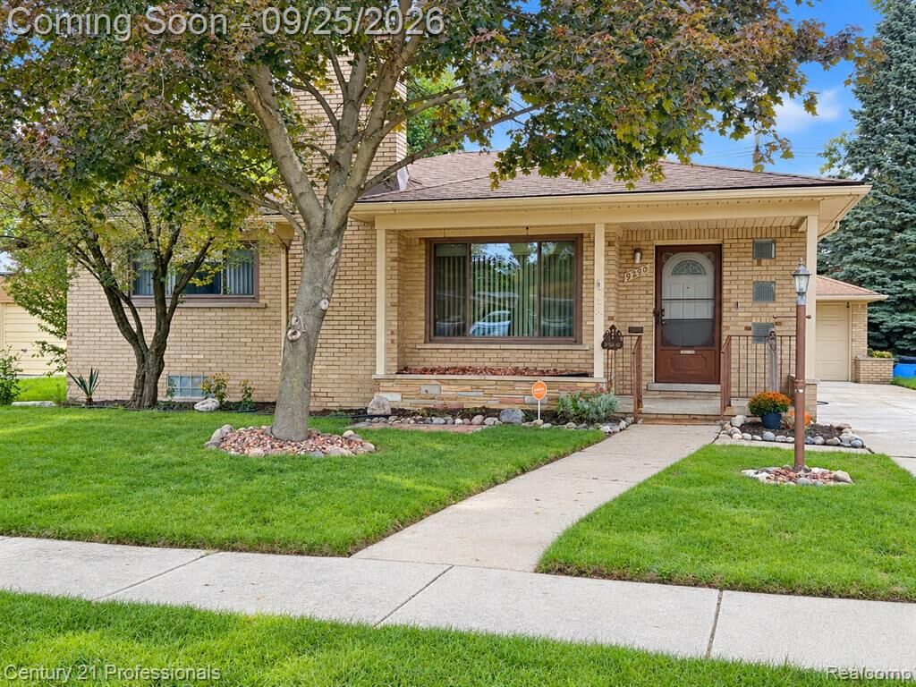 Property Photo: 9290 Jerome MI 48239