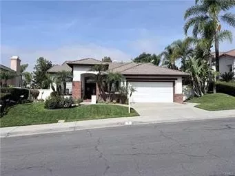 Property Photo: 7 Alonda CA 92610
