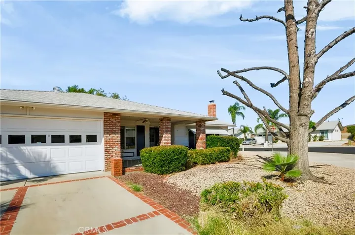 Property Photo: 27383 Embassy CA 92586