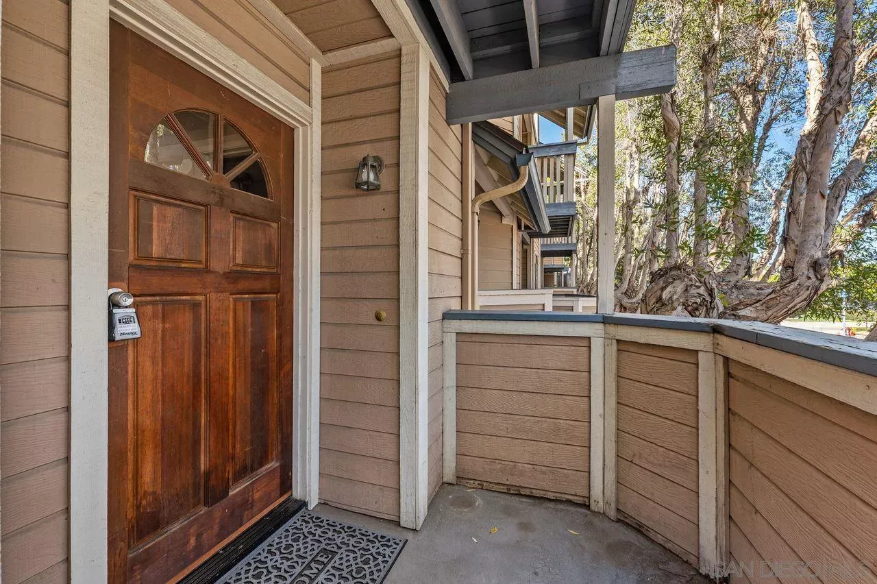 Property Photo:  9250 Towne Centre Drive 6  CA 92121 