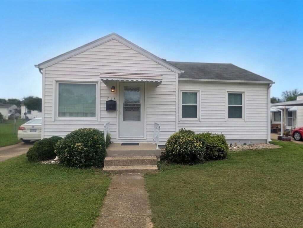 Property Photo:  734 Safford Ave.  OH 45601 