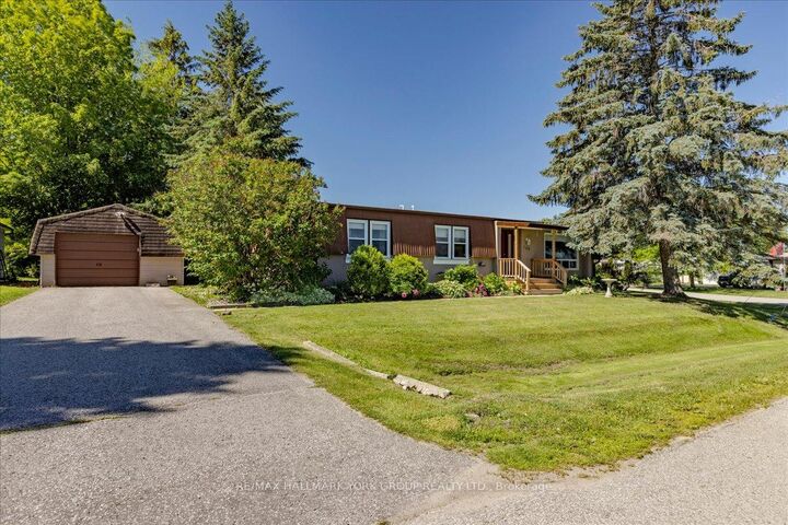 Property Photo:  120 Roxanna Drive  ON L0E 1R0 