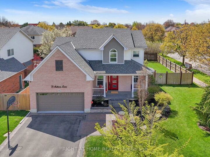 Photo de la propriété: 75 Auburn Lane ON L1E 2E9