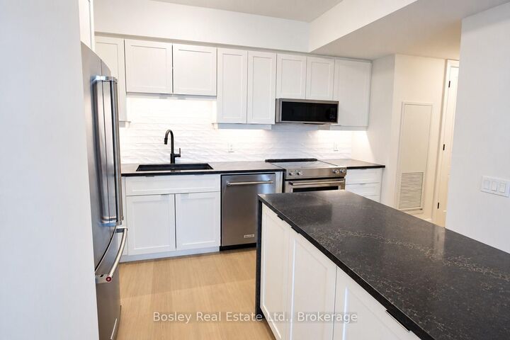 Property Photo:  93 Arthur Street S 1206  ON N1E 0T3 