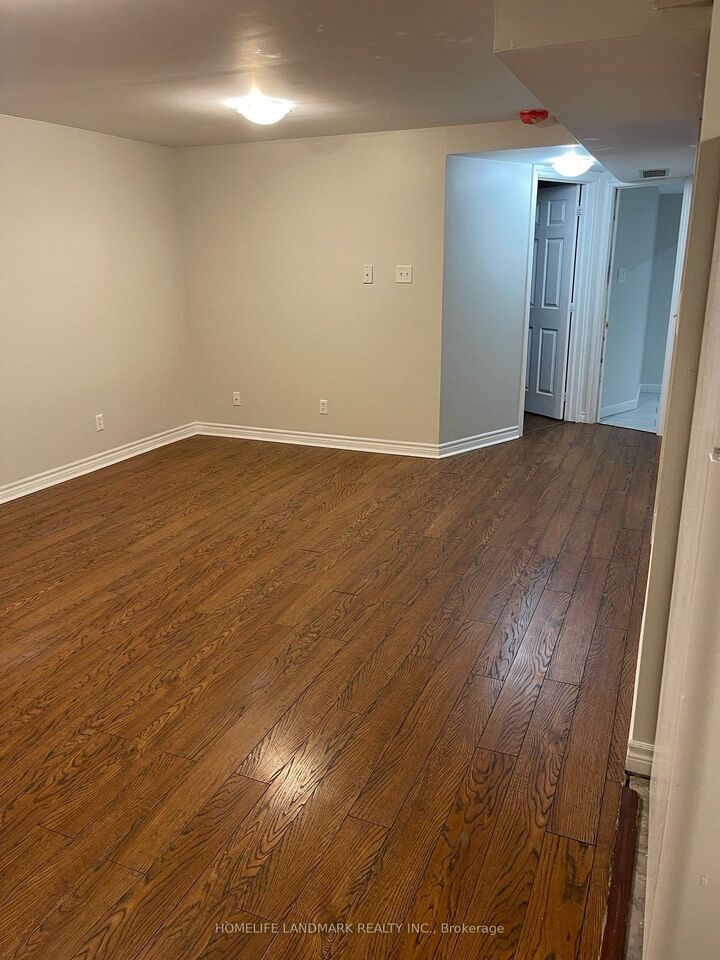Property Photo:  17 Lang Drive  ON L4N 7X9 