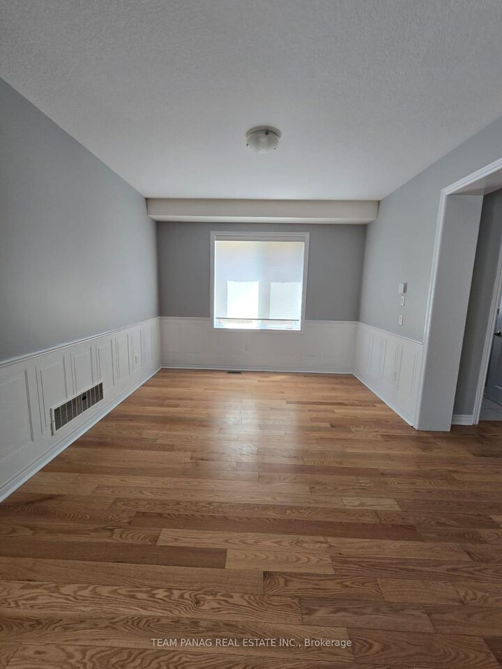 Property Photo:  486 Thompson Street  ON N4T 0G8 
