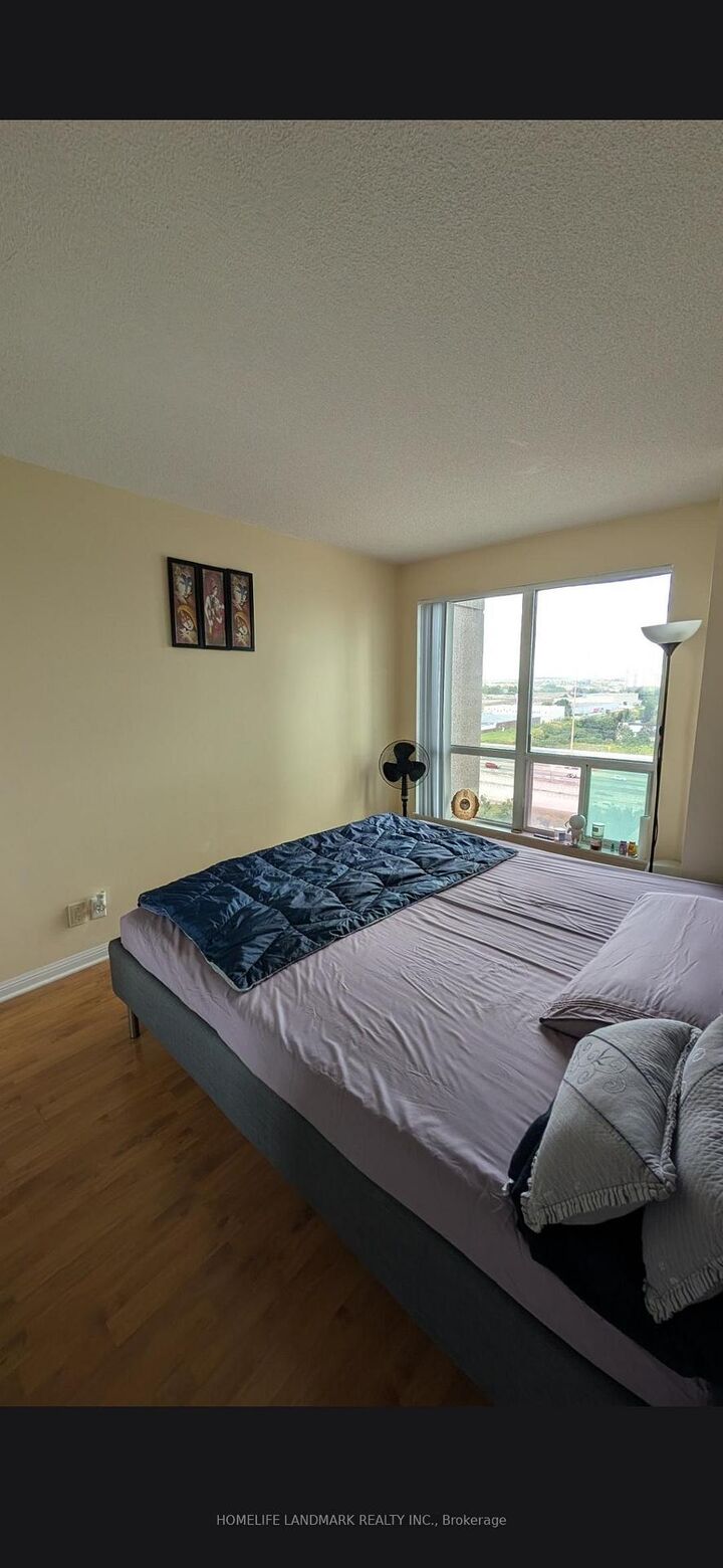 Property Photo:  8 Lee Centre Drive 1115  ON M1H 3H8 