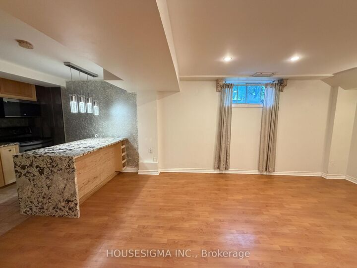 Property Photo:  417 Carrville Road Bsmt  ON L4C 6E5 