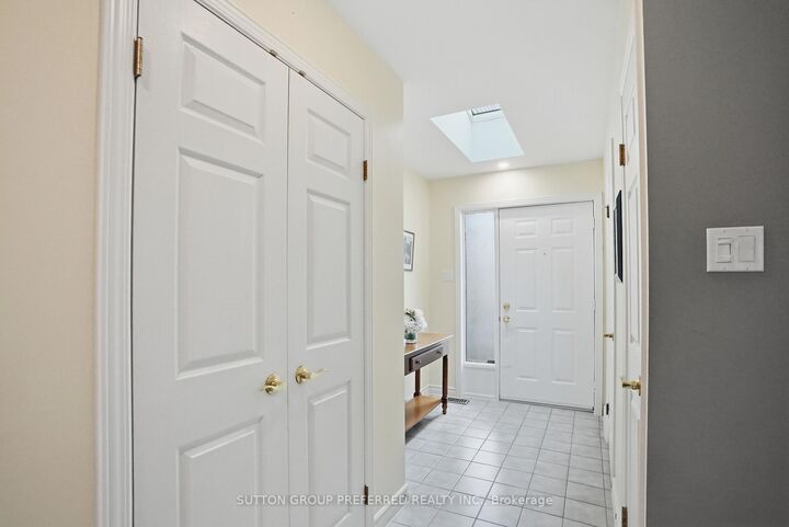 Property Photo:  1500 Richmond Street 17  ON N6G 4T8 