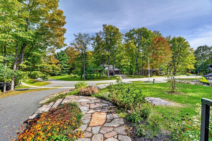 Photo de la propriété: 55 Westvale Drive ON P1L 1B3