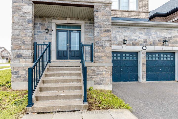 Photo de la propriété: 1332 Blackmore Street ON L9S 0J8