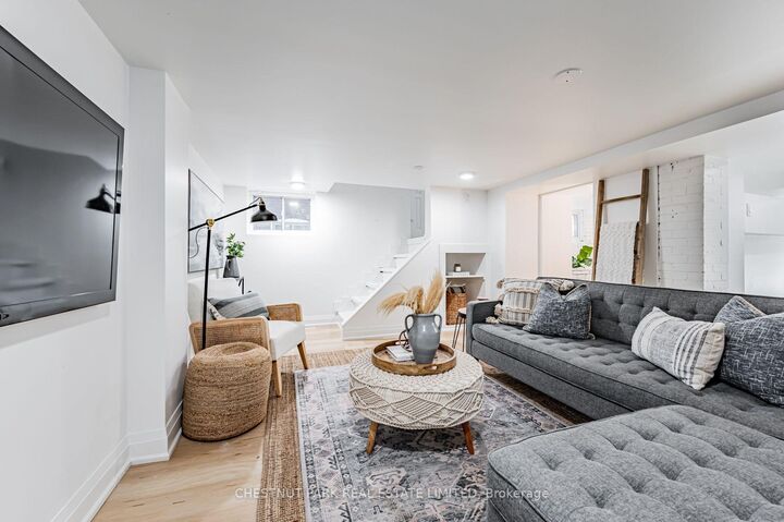 Property Photo:  101 Oakcrest Avenue Lower  ON M4C 1B4 
