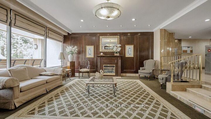 Property Photo:  131 Torresdale Avenue 1804  ON M2R 3T1 