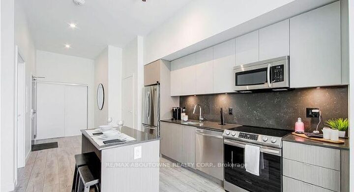 Property Photo:  125 Bronte Road A917  ON L6L 3C1 