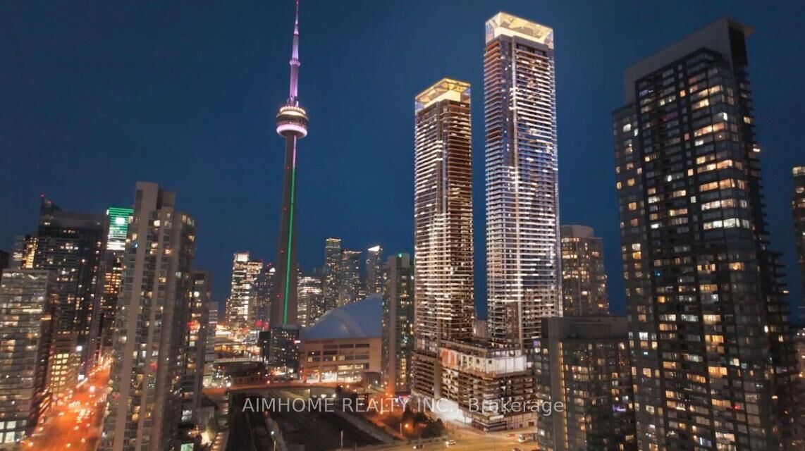 Property Photo:  1 Concord Cityplace Way 2001  ON M5V 0X3 