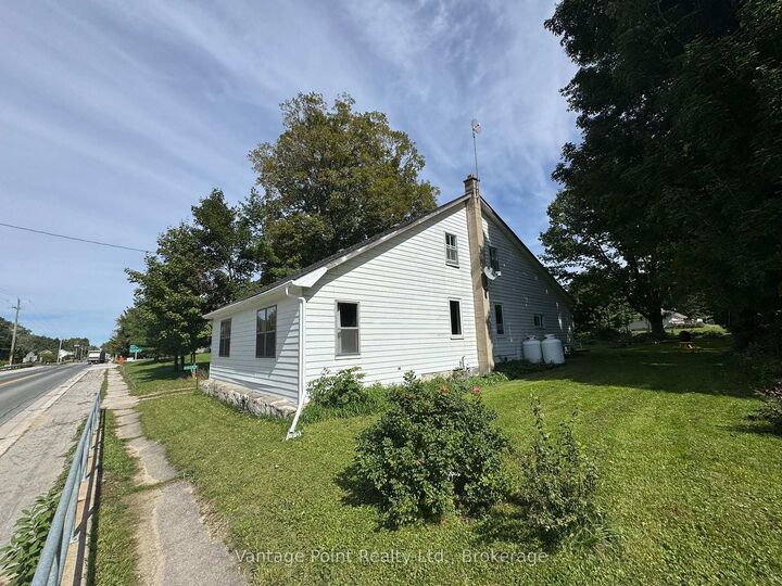 Property Photo:  316057 6 Highway  ON N0H 2V0 