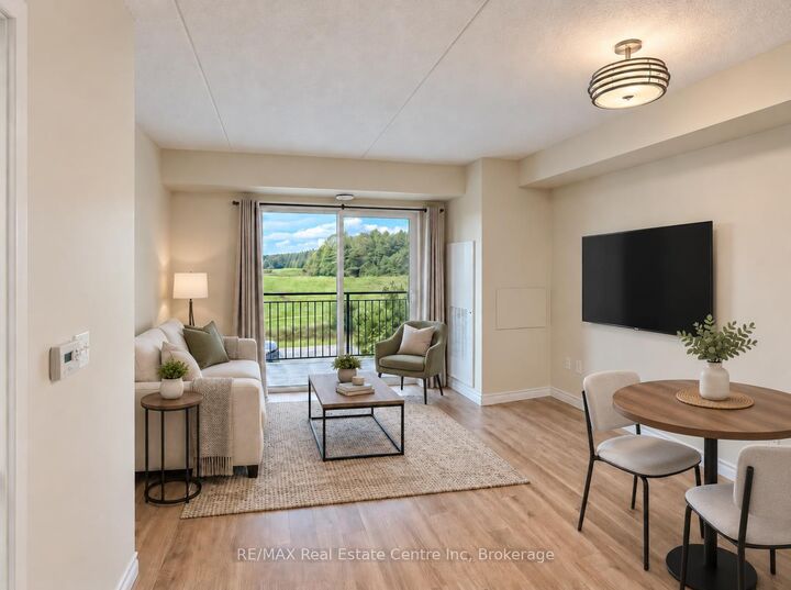 Property Photo:  67 Kingsbury Square 303  ON N1L 0L3 