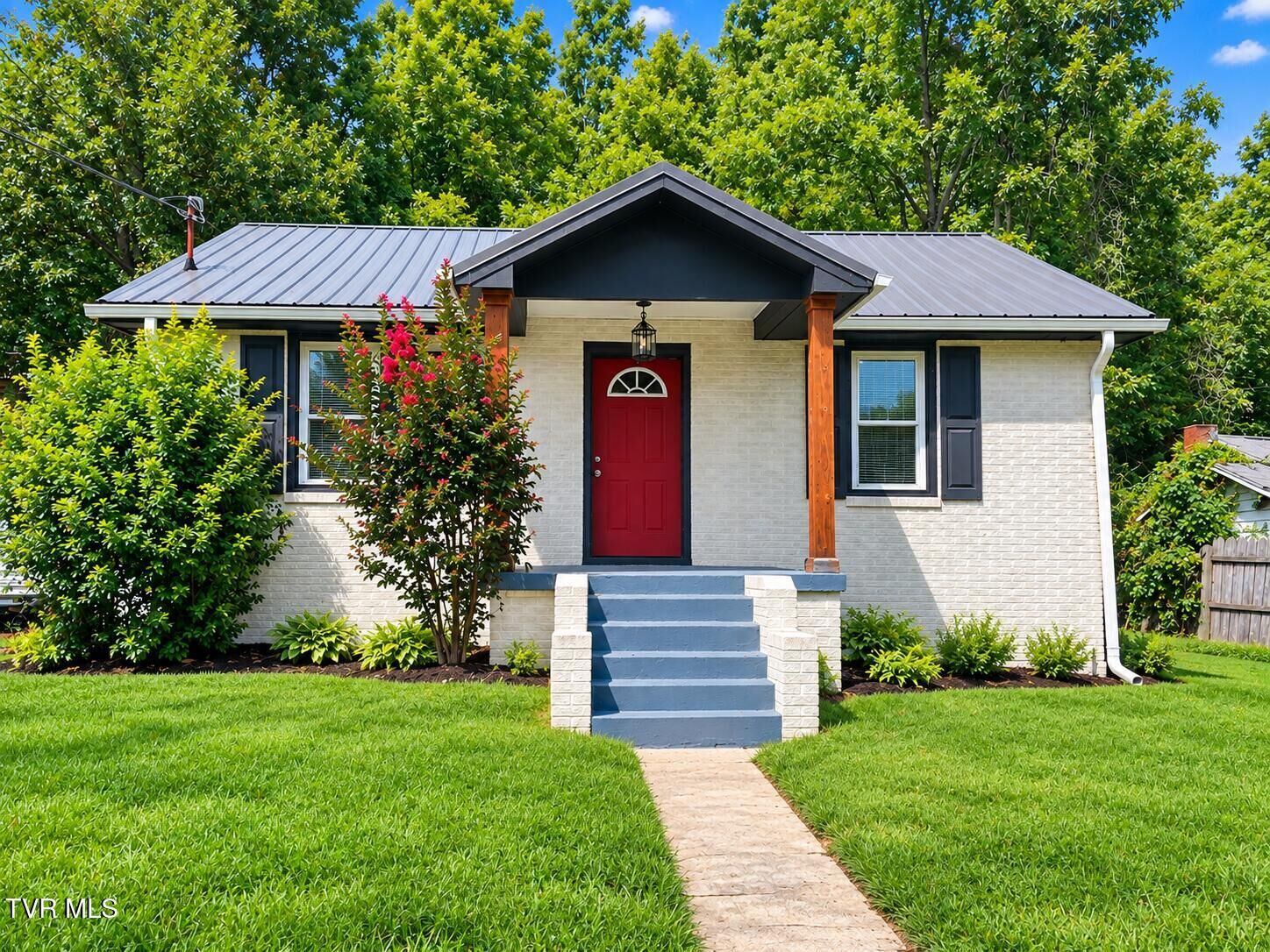 Property Photo:  201 McNeil Street  TN 37665 