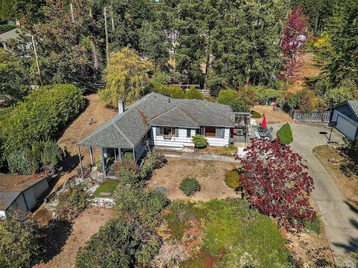 Property Photo:  675 Kilmalu Rd  BC V8H 1E2 