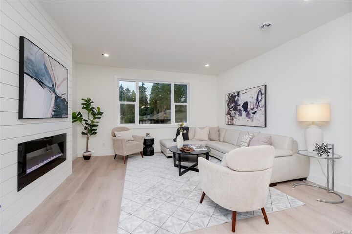 Property Photo:  960 Jenkins Ave #113  BC V9B 7H4 