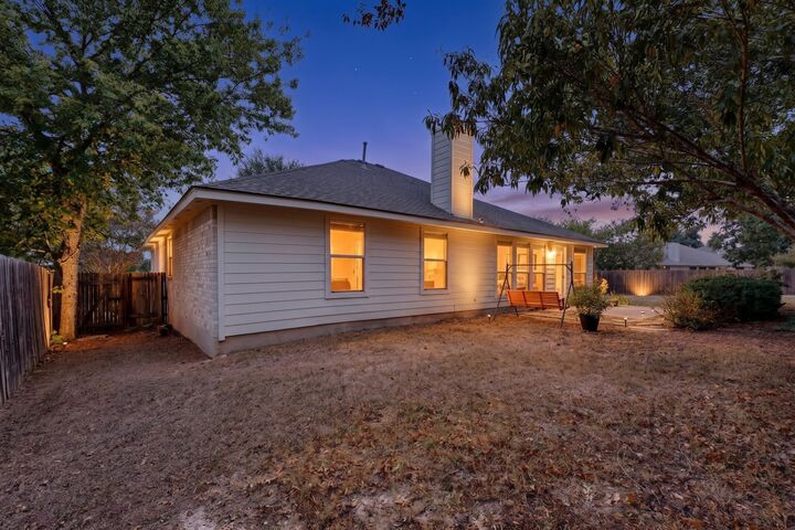 Property Photo:  906 Hollow Trail Court  TX 78664 