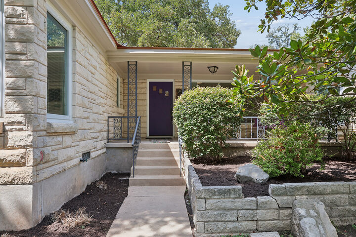 Property Photo:  4204 Wildwood Road  TX 78722 