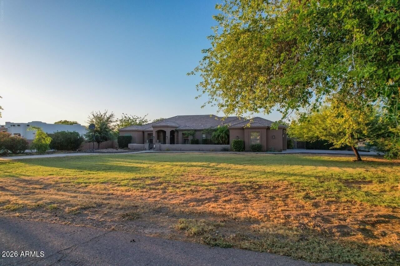 Property Photo:  3982 E Sunnydale Drive  AZ 85142 