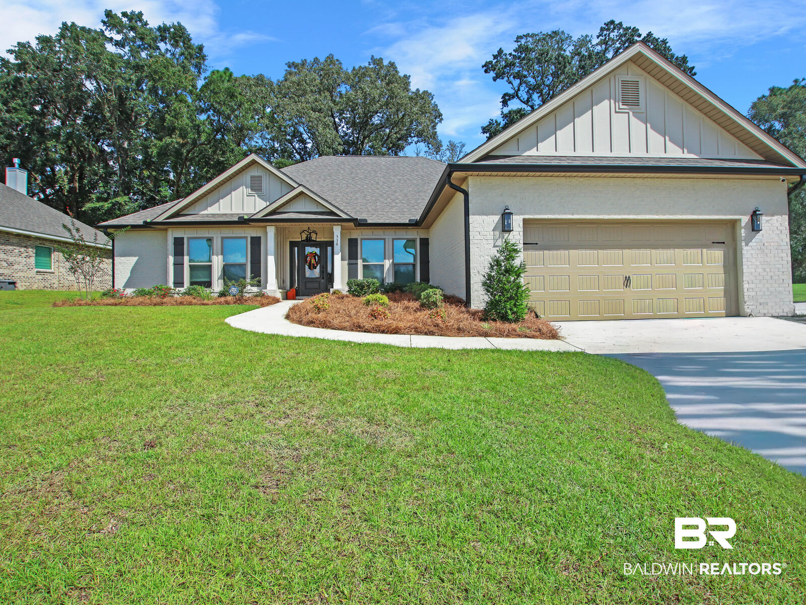 Property Photo: 330 Barndling Street AL 36532
