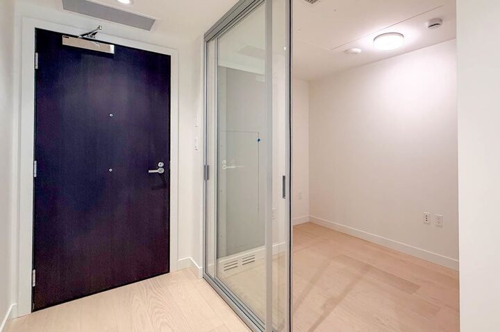 Property Photo:  777 Harbour Way 406  BC V7P 0G2 