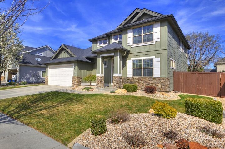 Property Photo: 458 W Valentino St ID 83646