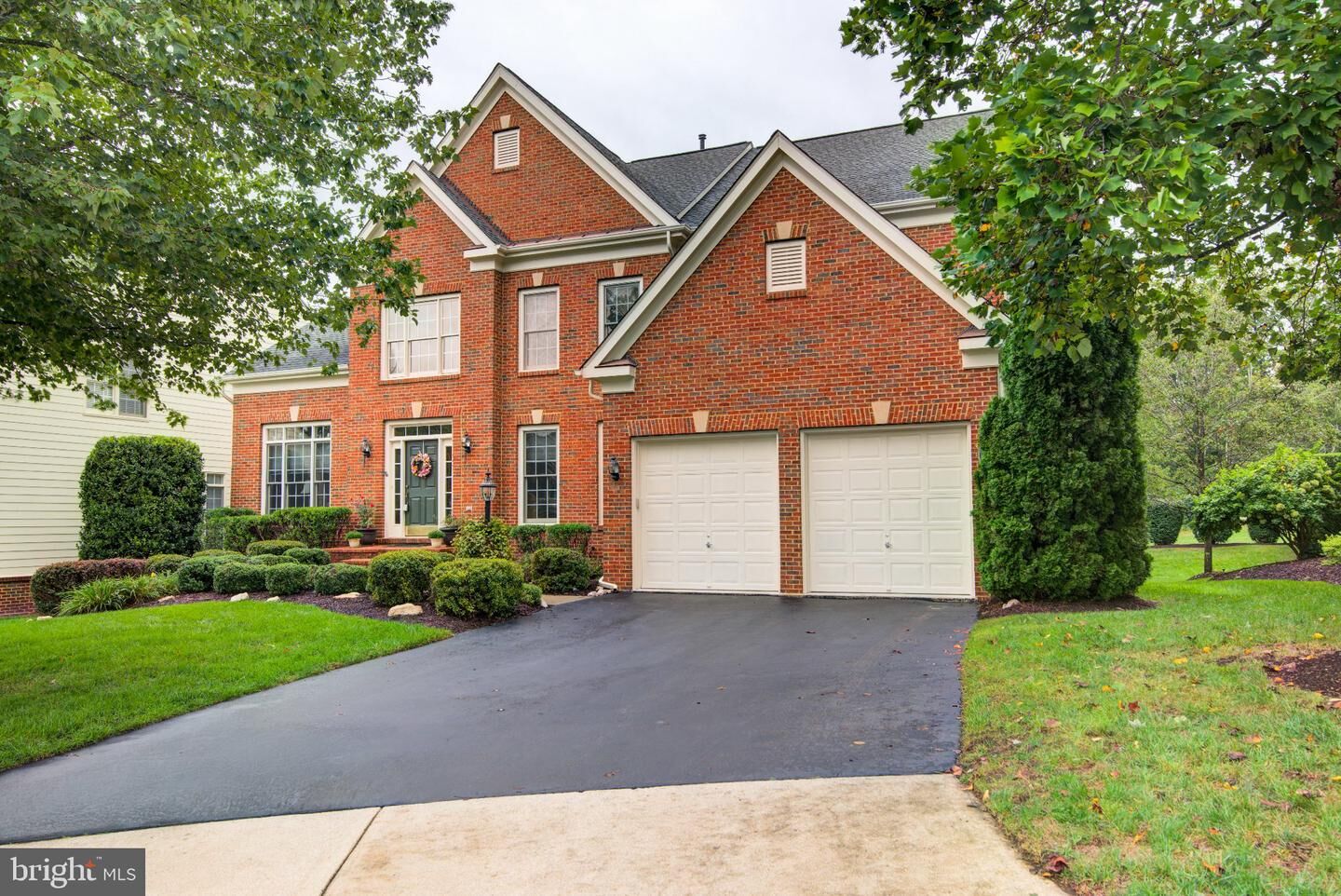 Property Photo: 4453 Tuscany Court VA 22192