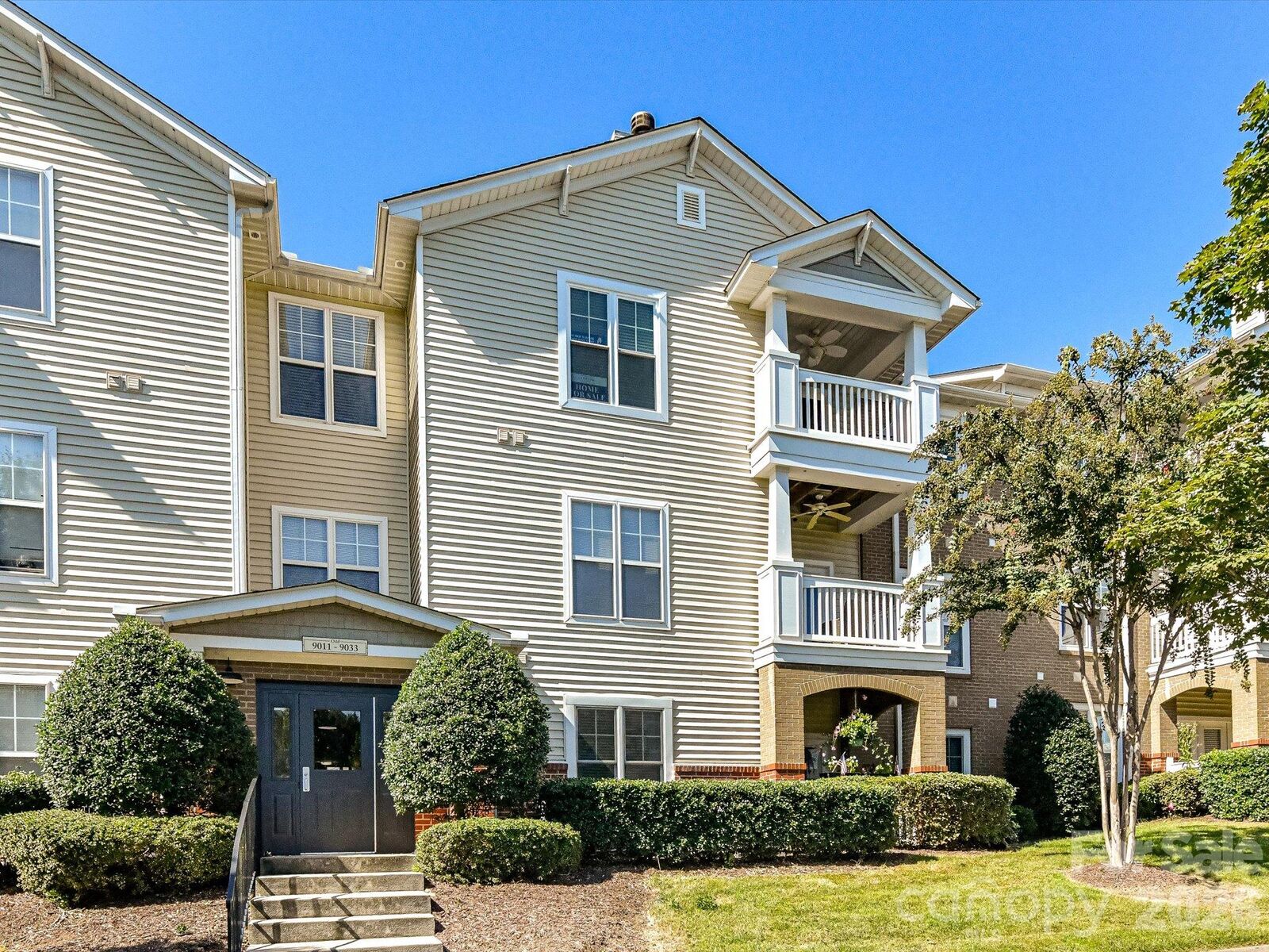 Property Photo:  9031 McDowell Creek Court  NC 28031 