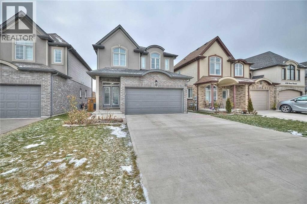 Property Photo: 6045 Ernest Crescent Upper ON L2H 0H8