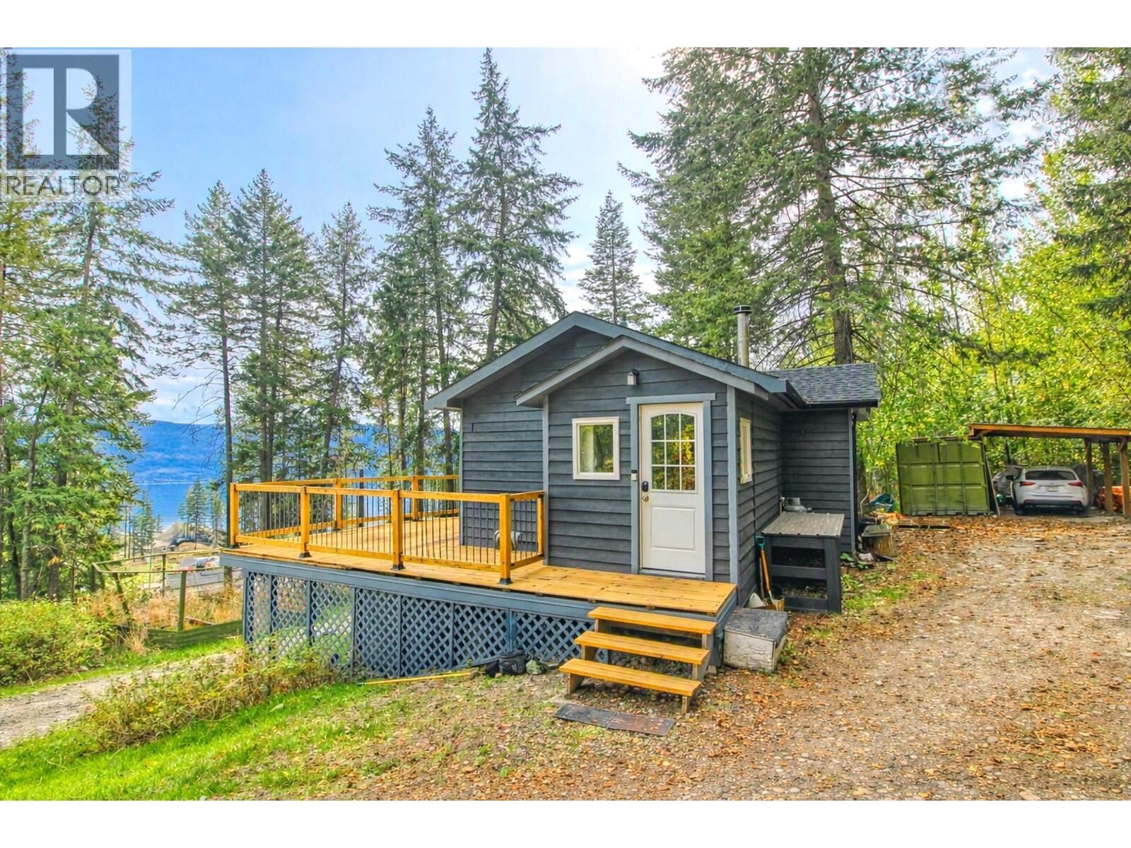 Property Photo:  834 Udell Road  BC V1H 2E3 