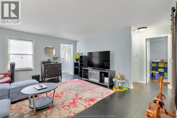 Property Photo: 721 Lens Avenue ON N8W 1L1