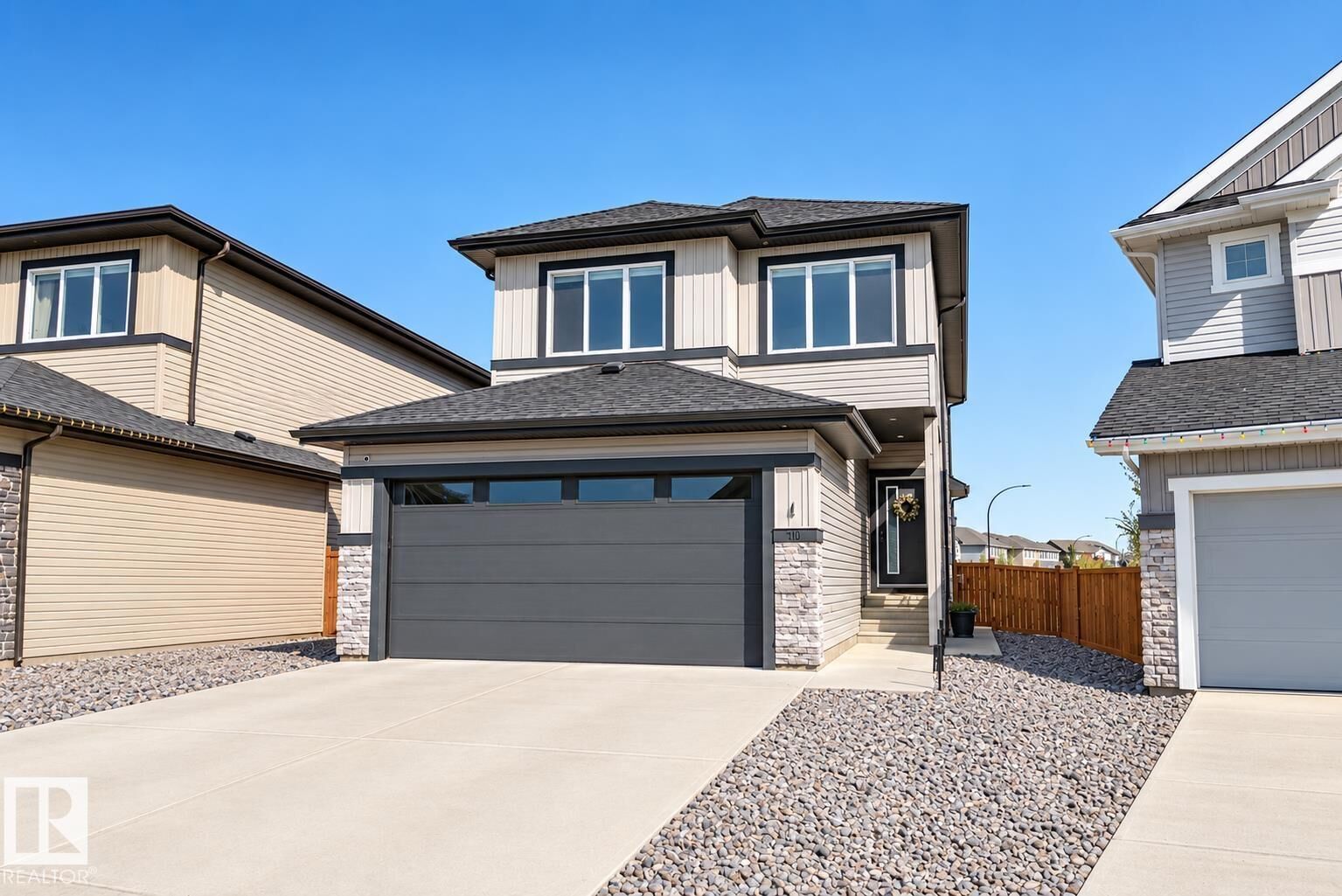 Property Photo: 20 Roberts Close AB T9E 1K9